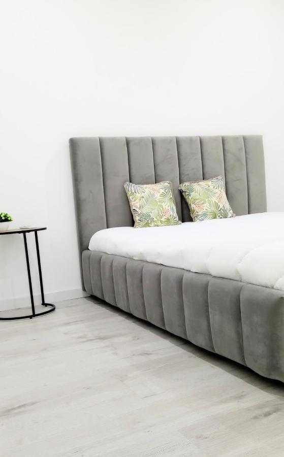ネーラスCasa Incrivel Refugio Lieva ,Piscina , Jacuzzi Exterior E Zona Kidsアパートメント エクステリア 写真